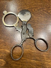 Vintage 1950's Rooster Shaped Soft Boiled Egg Cutting Scissors