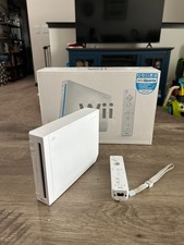 Nintendo Wii Console White   Original Box, Controller  Cables RVL-001 