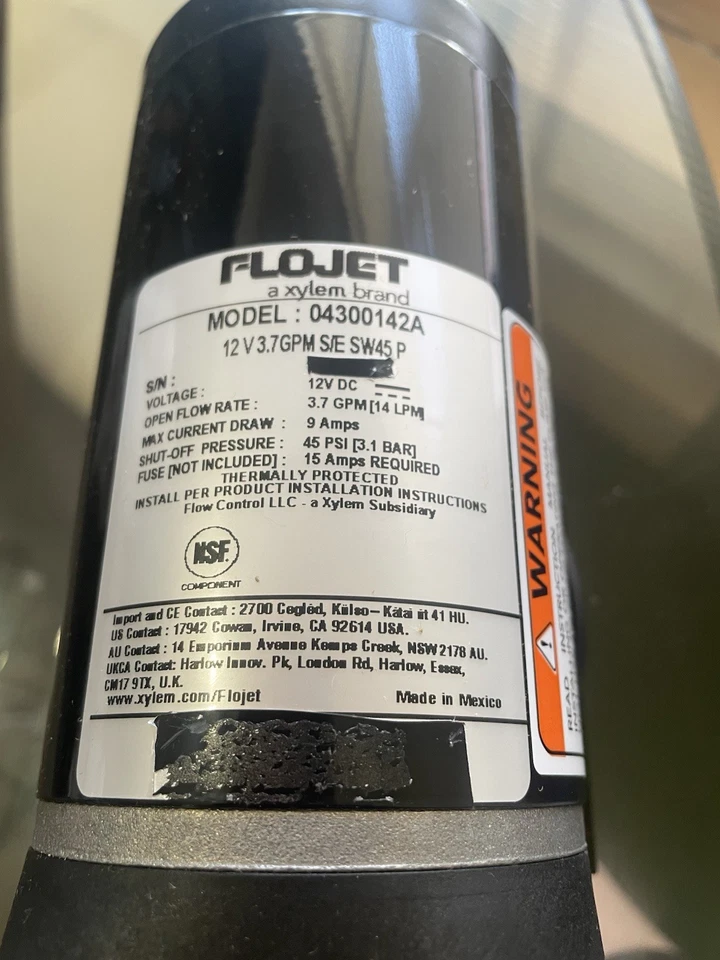 FLOJET НАСОС МОДЕЛЬ 4300-142A - 12 ВОЛЬТ. 45 фунтов на квадратный дюйм / 3,7 галлона в минуту - Изображение 3 из 4