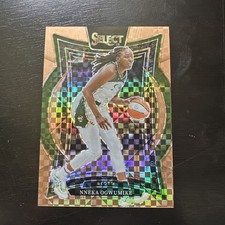 2025 Panini Select WNBA NNEKA OGWUMIKE BRONZE CHECKER PRIZM STORM 11/49 #80