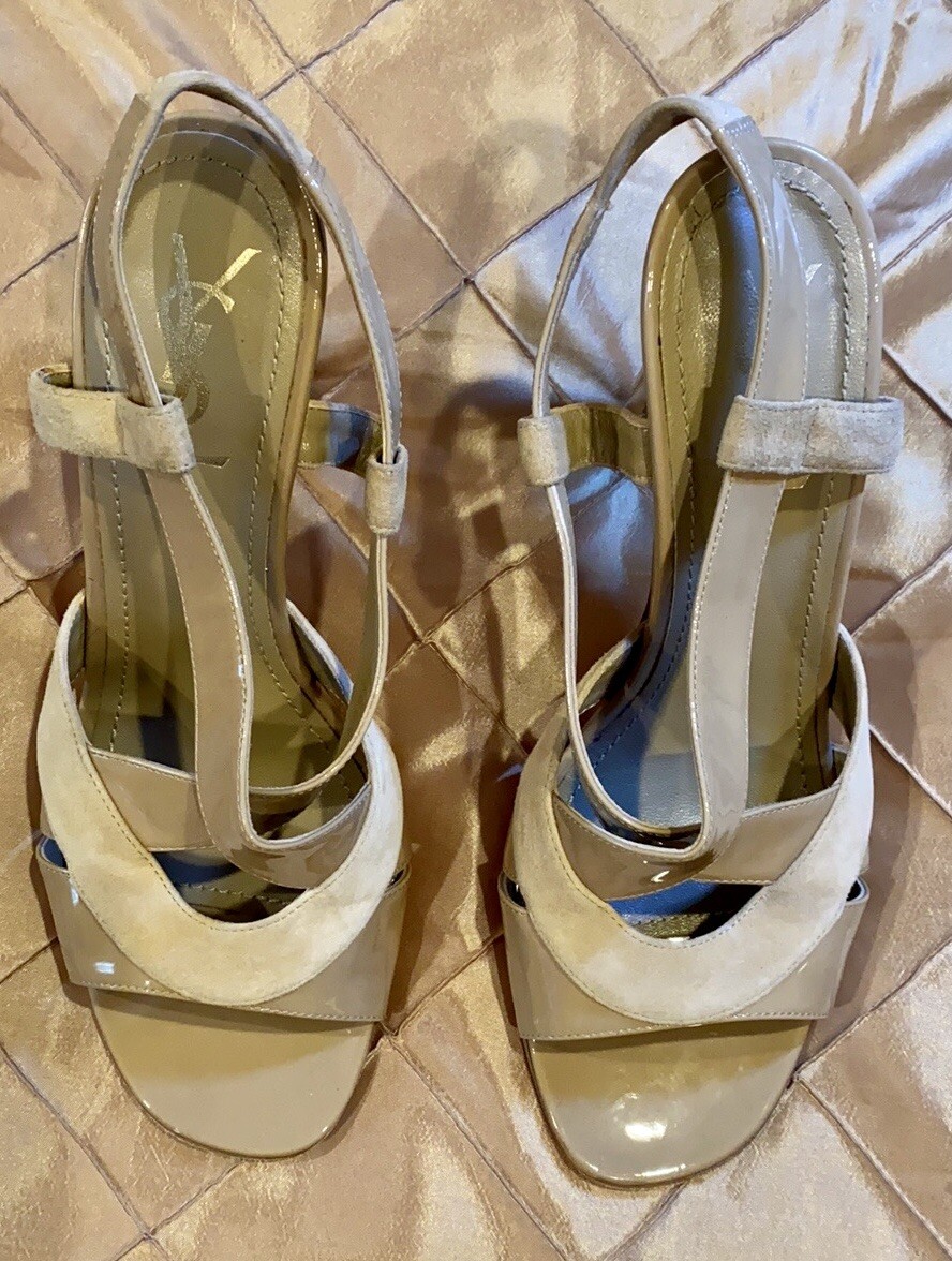 YVES SAINT LAURENT FAVOLOSI SANDALI CON TACCO MARRONE CHIARO COMBINAZIONE DI VERNICE E