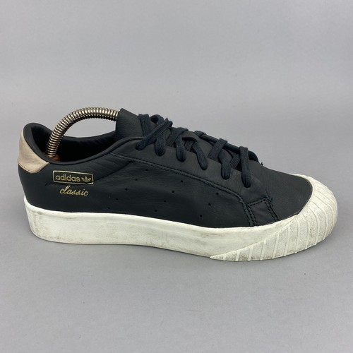 adidas everyn trainers