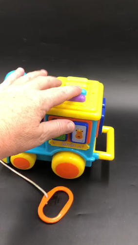 VINTAGE TOYS R US BRUIN PULL ALONG TRAIN TOY WITH SOUNDS & CARRY HANDLE 8” LONG - Video 1 of 1