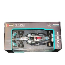 George Russell 63 Bburago 1:43 Signature Series F1 2023 Mercedes Amg Model Car