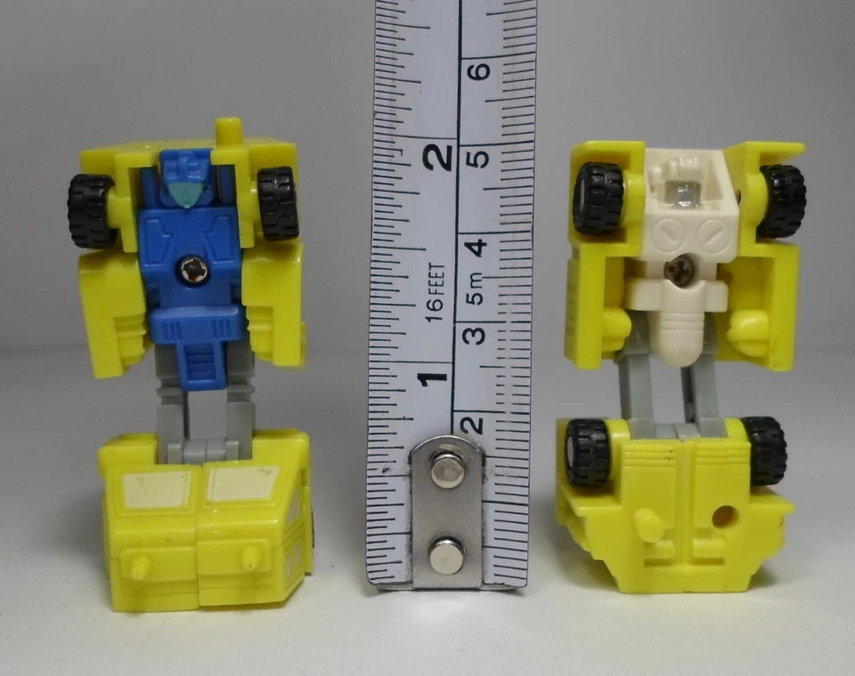 TRANSFORMERS VTG 1990 MICROMASTERS METRO SQUAD WHEEL BLAZE & ROAD BURNER SET - Image 3 of 4