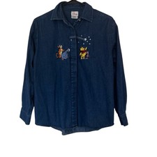Vintage The Disney Store Winnie the Pooh Embroidered Denim Button Down Size M