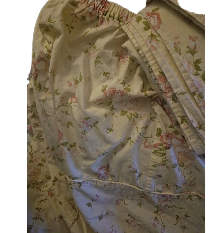 Rachel Ashwell Simply Shabby Chic TWIN Set  Pale Yellow Pink & Green Flora l - Image 3 of 4