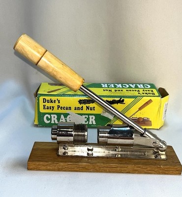 Vintage Duke's Easy Pecan And Nut Cracker Heavy Duty Original Box
