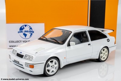 美品　MINICHAMPS 1/18 フォード エスコート RS ホワイト SUNSTAR 1/18 フォード・エスコート Mk.II RS1800 1981 ハスペンゴウ
