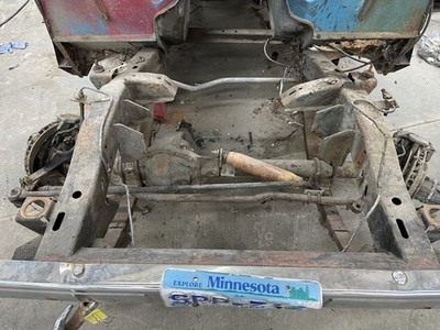 1972 International Scout Front Axle Assembly Vintage Original