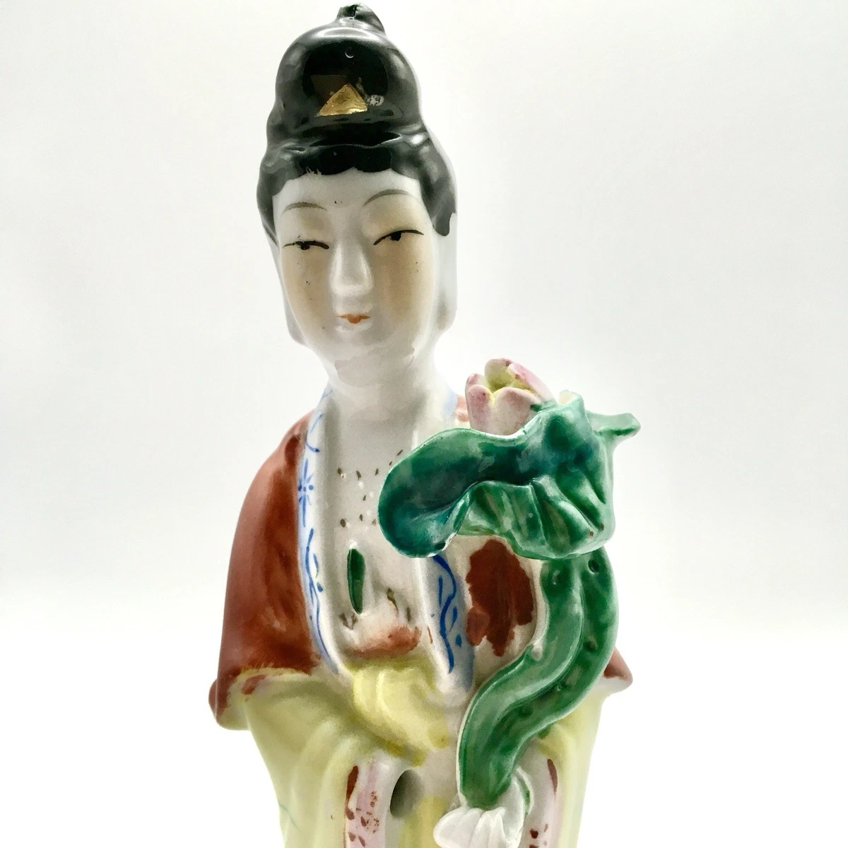 中国清時代　粉彩人物画　高さ約10.8㎝　タサチ　東さ8-0328☆2F 90045-18-