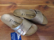 Birkenstock Catalina Sandals New in Box 37 Narrow Graceful Taupe Gold