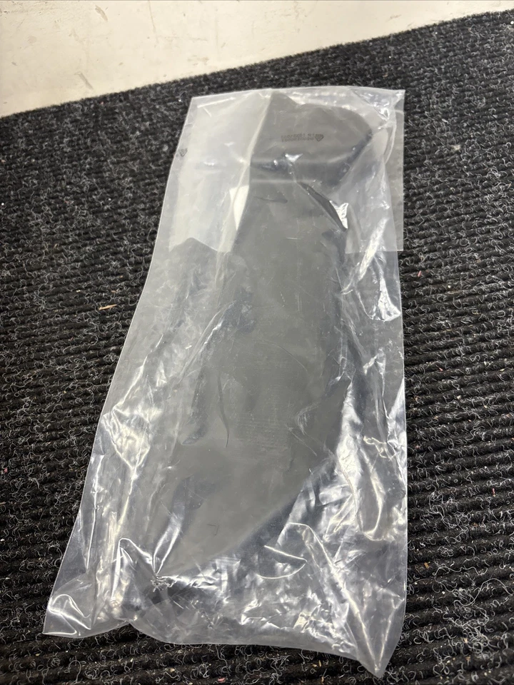 2016-2021 MERCEDES-BENZ C63 AMG W205 4.0L - Front LEFT DOOR Panel Storage Insert - Image 3 of 3