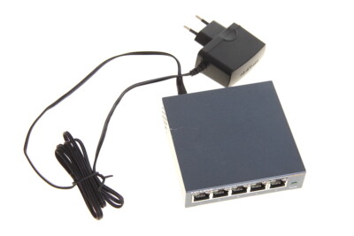 TP-Link TL-SG105 5-Port Gigabit Desktop Switch