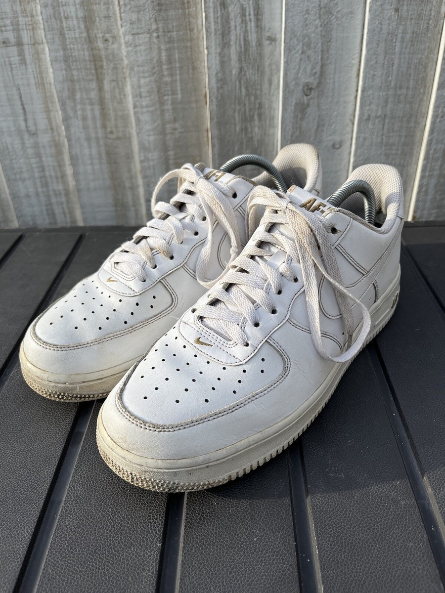 air force 1 low crest logo white