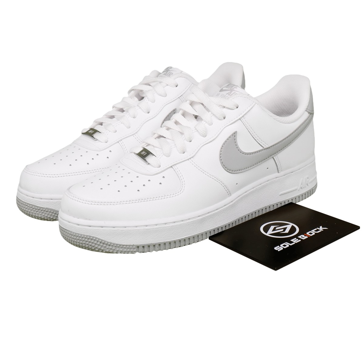スニーカー Nike Air Force 1 Low React SU White Light Smoke Grey 22763753_52846985_600.jpg