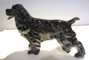Vintage English Springer Spaniel Porcelain  Figurine dark brown/white