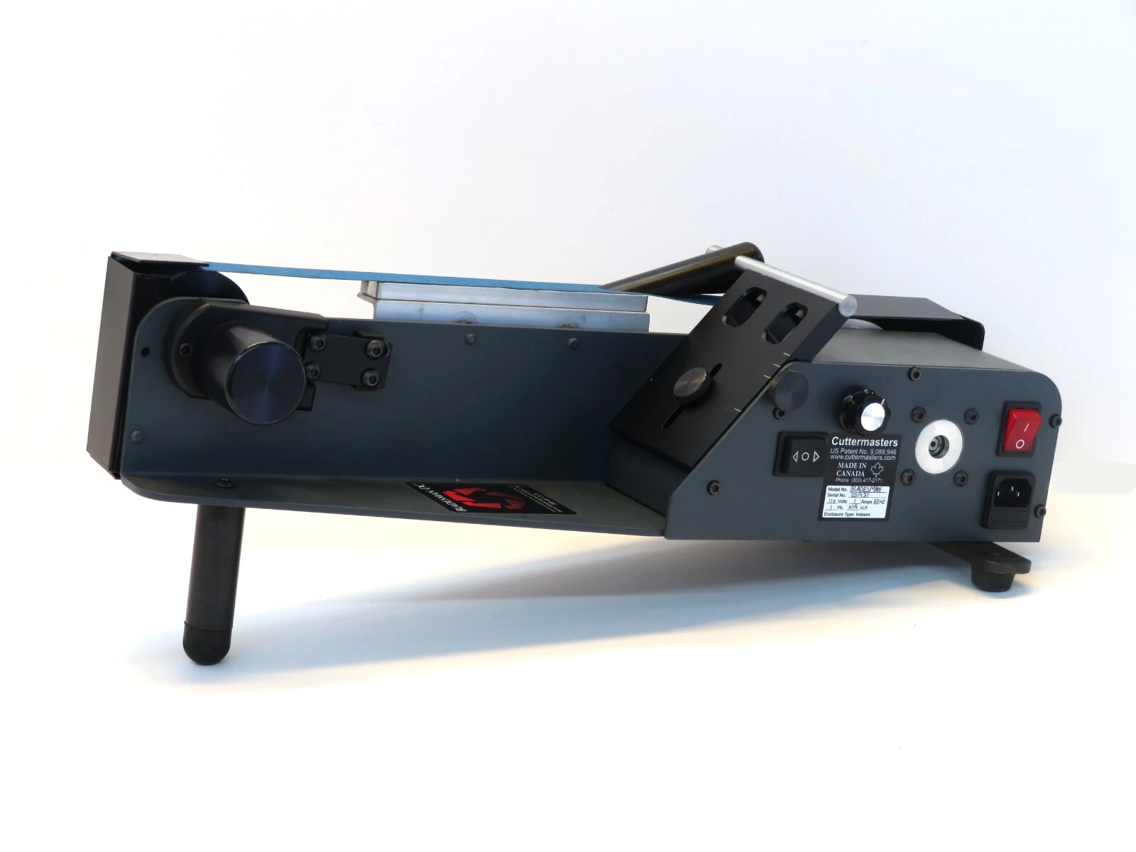 Bladesman Knife Sharpening System
Opens in a new window or tab
