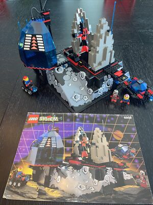 Lego 6959 Lunar Launch Site Spyrius 100% Complete W/ Instructions
