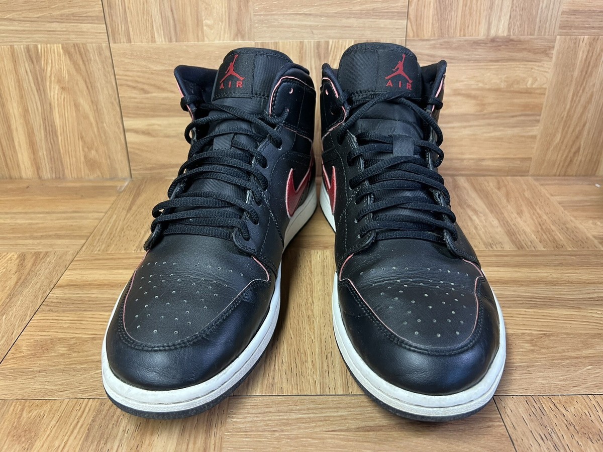 RARE? Nike Air Jordan 1 Retro Mid Black Red Bred 11.5 Men display picture 1