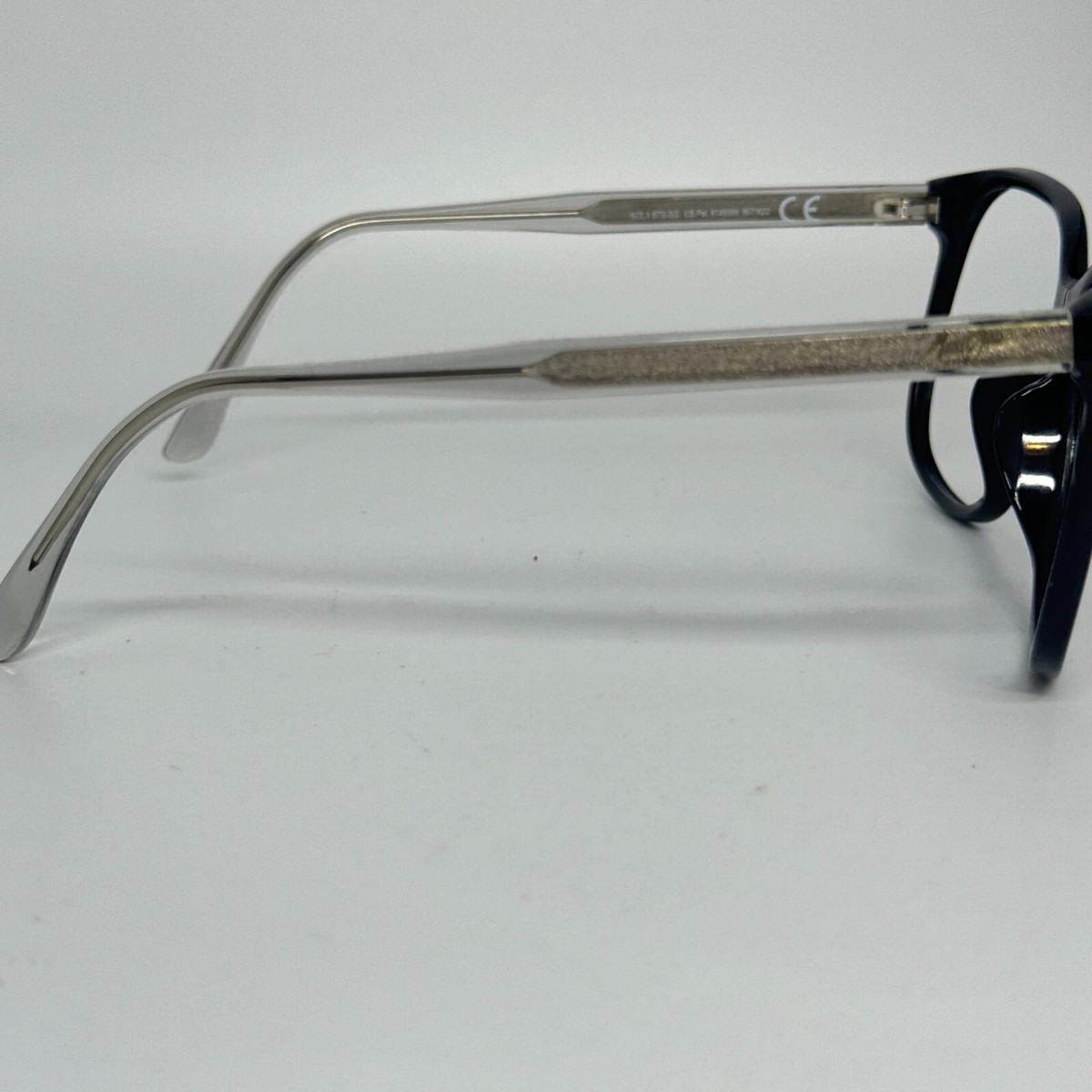 MAUI JIM Sunglasses ISOLA Black Grey Polarized MJ821-02L 58 17 145 Maui Jim Sunglasses Frames MJ821-02L Isola 58-17-145 Black  main image 3
