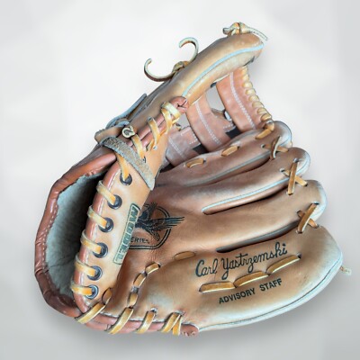 VINTAGE SPAULDING CARL YASTRZEMSKI 42-233 PRO MODEL 11'' RH BASEBALL GLOVE, VG