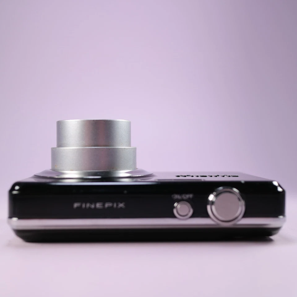 Fujifilm Digital Camera FinePix J28 10.2MP Black Tested - Image 4 of 4