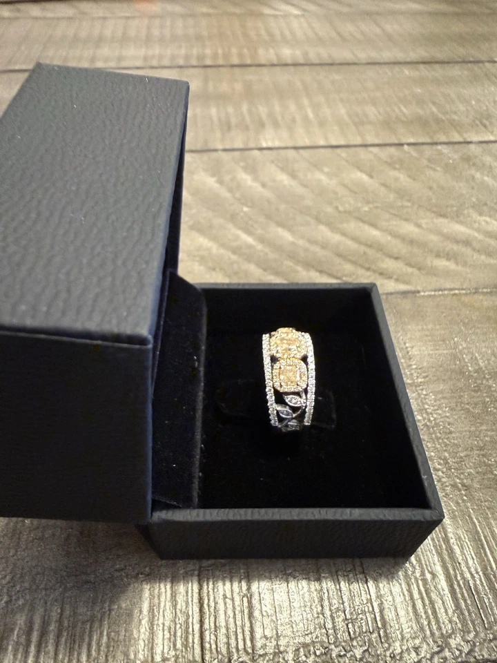 Effy 18k Two-Tone Gold Yellow Diamond Ring 1.49 Fancy Yellow Diamond VS1 Size 7 - Image 3 of 4