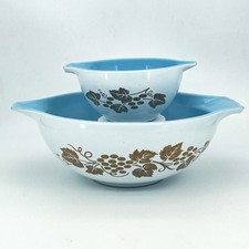Pyrex Promotional Golden Grapes Delphite Blue...