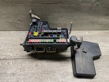 Oem Dodge Ram 1500 Gas 2004-2005 Front Undr Hood Integrated Fuse Box Relay Temic Oem Dodge Ram 1500 Gas 2004-2005 Front Undr Hood Integrated Fuse Box Relay Temic