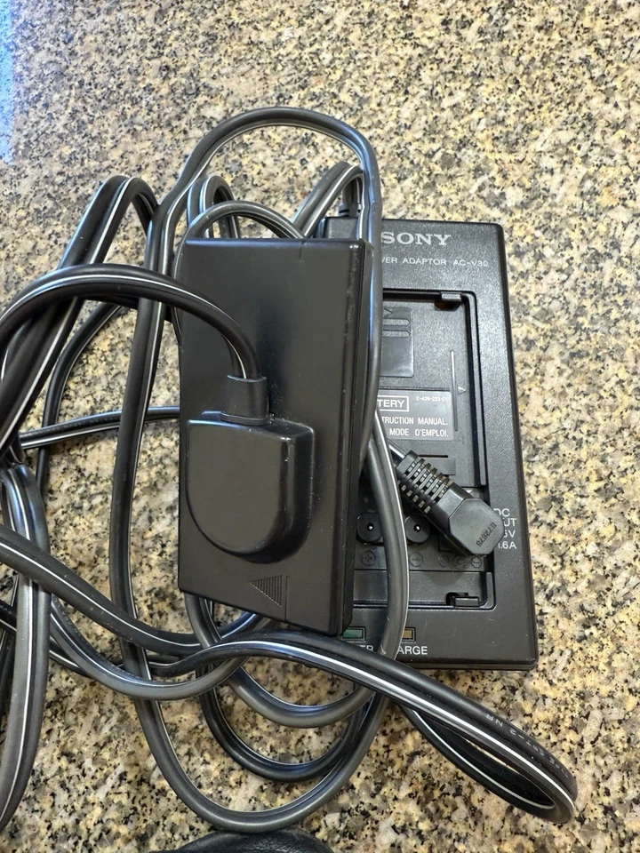 Sony GV-200 Video Portatile Wireless 8 Walkman Registratore Tv Si Accende - Immagine 4 di 4