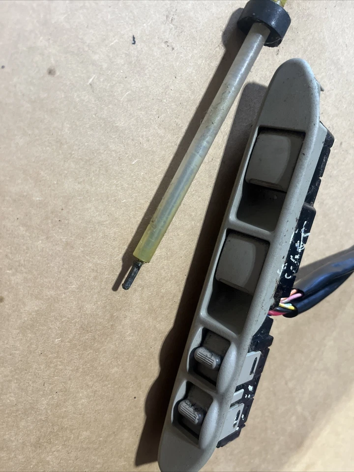 Infiniti G35 2003 sedán asiento izquierdo interruptor de motor funciona bien Foto 2 de 3