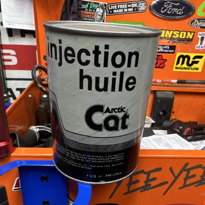 Arctic Cat Injection Oil Can 1 US Quart Original Collectible White Black Gas Oil