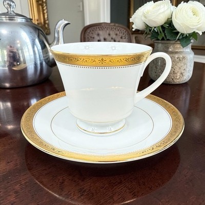 Noritake Signature Gold Cup & Saucer Set(s)