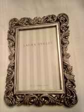 Laura Ashley silver resin photo frame 8" x 6" for 4" x 6" photo