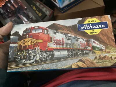 HO Athearn Blue Box 5366 Wide Vision Caboose Rock Island RI 17056 Red Kit