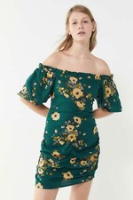 Urban Outfitters Ruched Floral Printed Mini Dress Off Shoulder Green M-10 210400