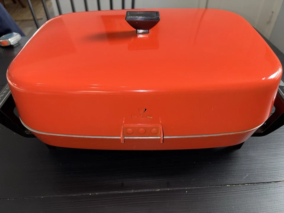 Sartén eléctrica vintage años 70 Red Sears - mostrador artesanal servidor buffet Foto 3 de 4