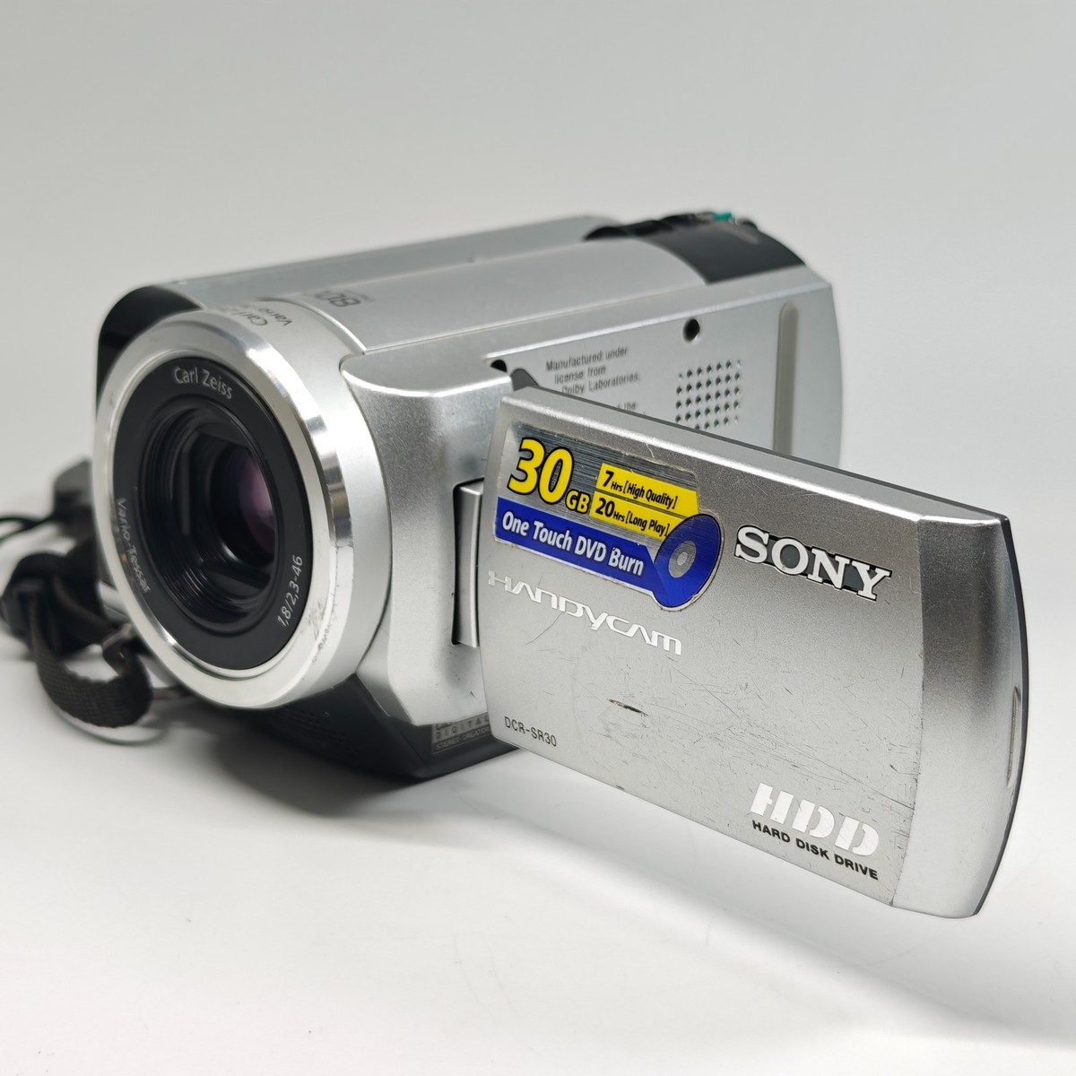 Sony Handycam DCR-SR30E Camcorder 30GB HDD Built-in 20x Zoom