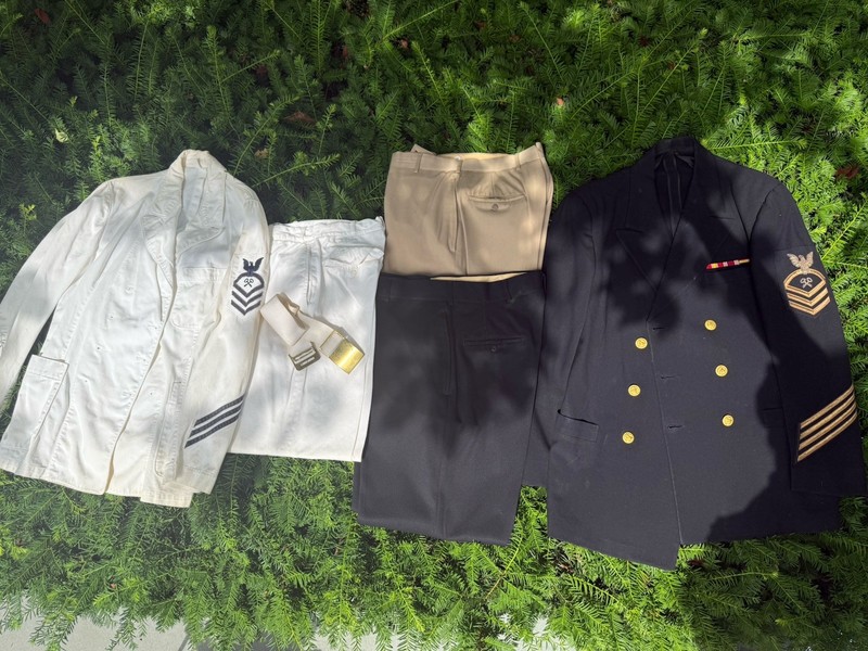 Vintage US Navy BM1 Boatswain’s Mate E6 Named Uniform Lot Dress Blues Whites