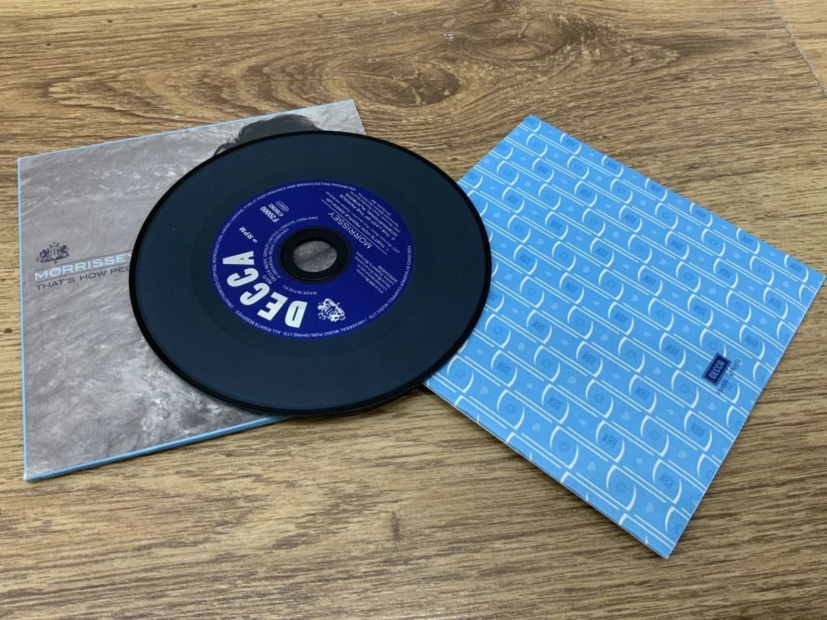 MORRISSEY - That’s How People Grow Up Cardboard Gatefold CD Single (B: Playboys)