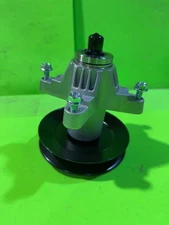 NEW Troy-Bilt Deck Spindle For Mustang RZT 50" 918-04126 618-04125