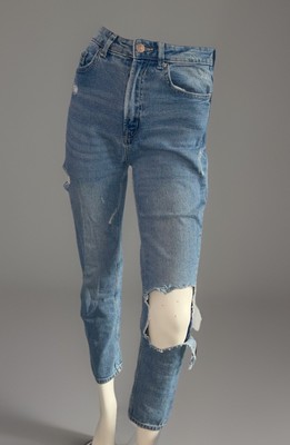 Stradivarius Mom Slim 7/8 Jeans Hose High Waist Distressed Used Fransen Gr 36