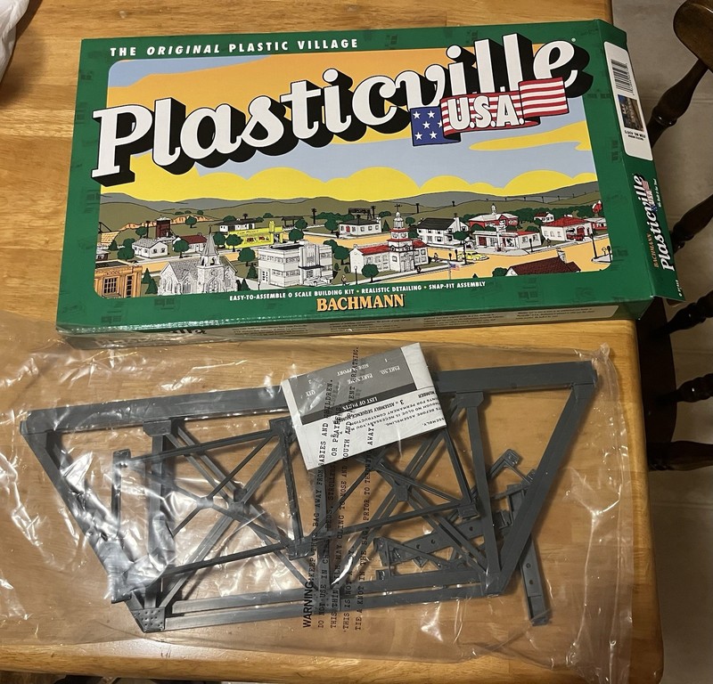 NEW Plasticville O Scale Trestle Kit Snap-fit NIB Bridge Bachmann