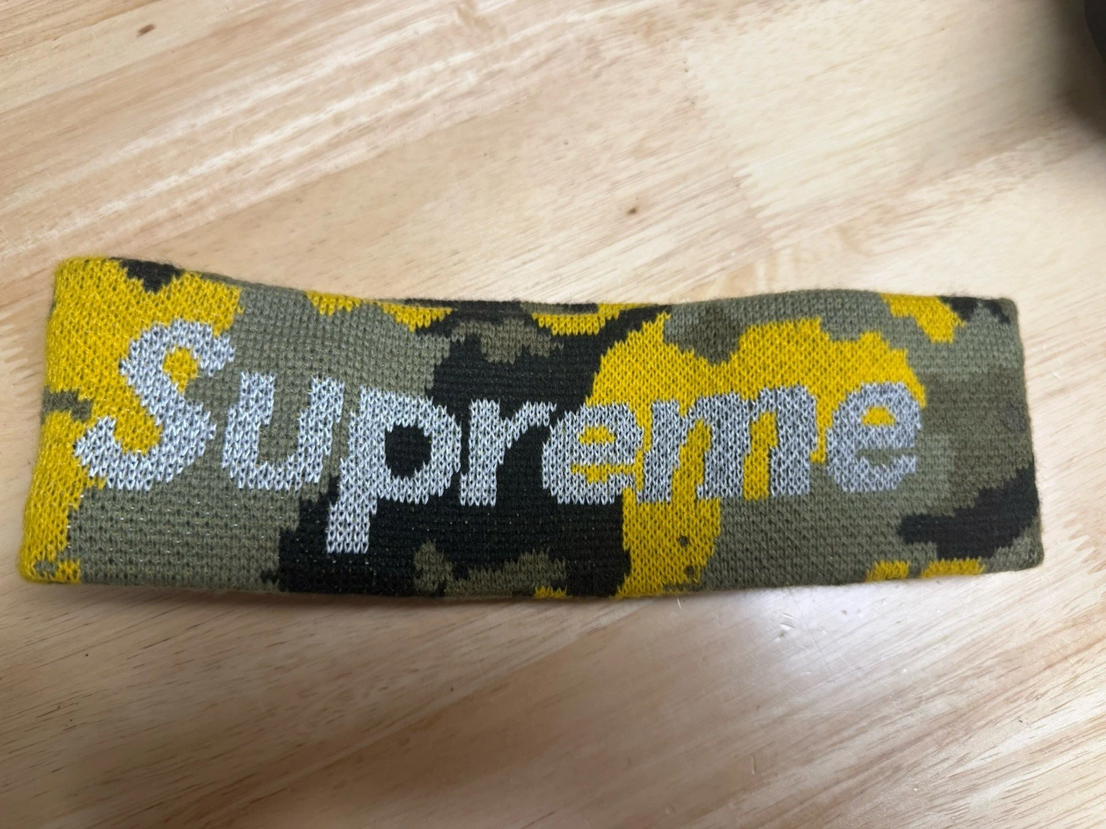 Bandeau camouflage jaune Supreme X New Era FW17 100% authentique