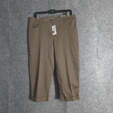Chico's Capri Pants Womens Size 1 Beige Keegan Slim Cropped Sun Cloth NWT Solid