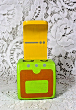Plan Toys Oven Stove Wood w Hood Kitchen Furniture Appliance Yellow Green
