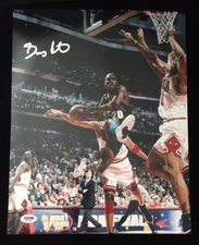 SONICS GARY PAYTON AUTOGRAPHED 11" x 14" PHOTOGRAPH PSA DNA AD11724