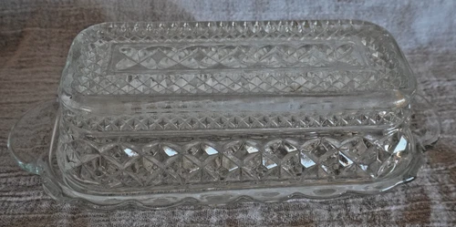 Vintage Clear Glass Anchor Hocking Wexford Diamond Pattern Butter Dish w/Lid