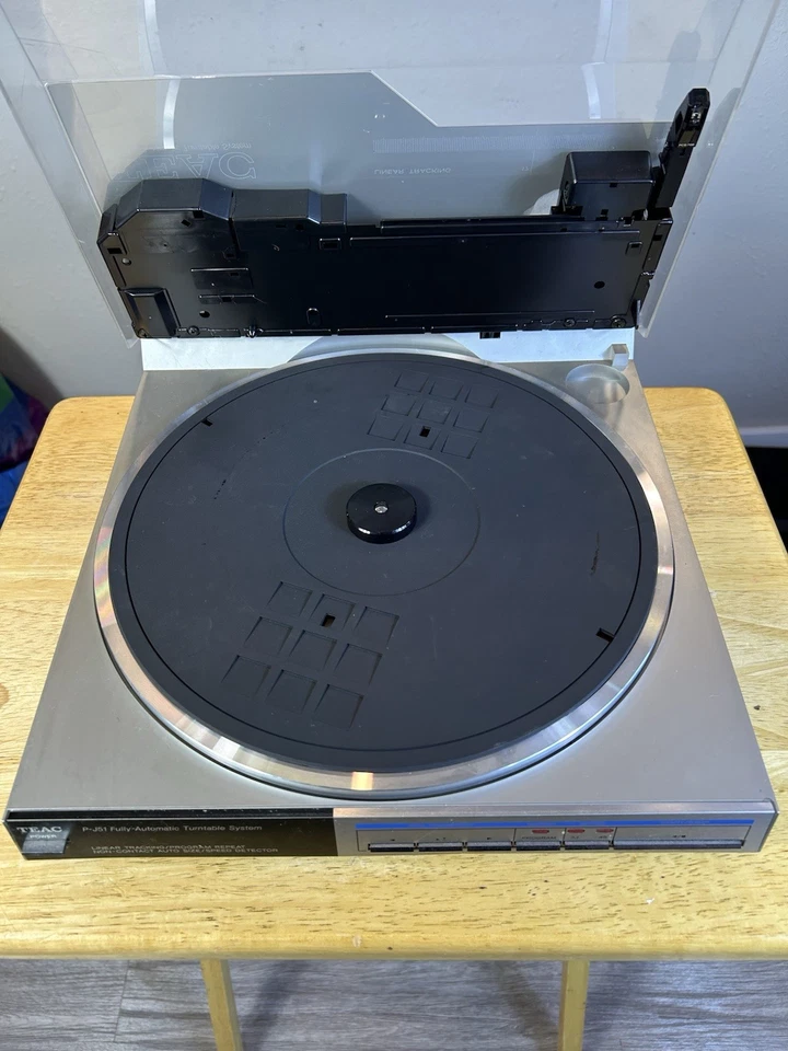 Tocadiscos Teac a-j51 amplificador y P-j51  Foto 2 de 4